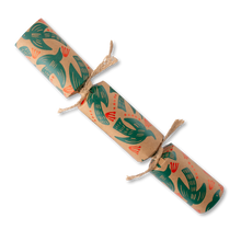 Load image into Gallery viewer, Bulk buy, Eco-Friendly, Birds, Box of 48 units | Bonbon Crackers