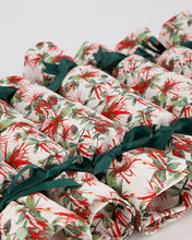 Load image into Gallery viewer, Christmas Re-Crackers | Handmade Waste Free Reusable Bonbons | Ultra High Quality | NZ Native Mistletoe | Box of 8
