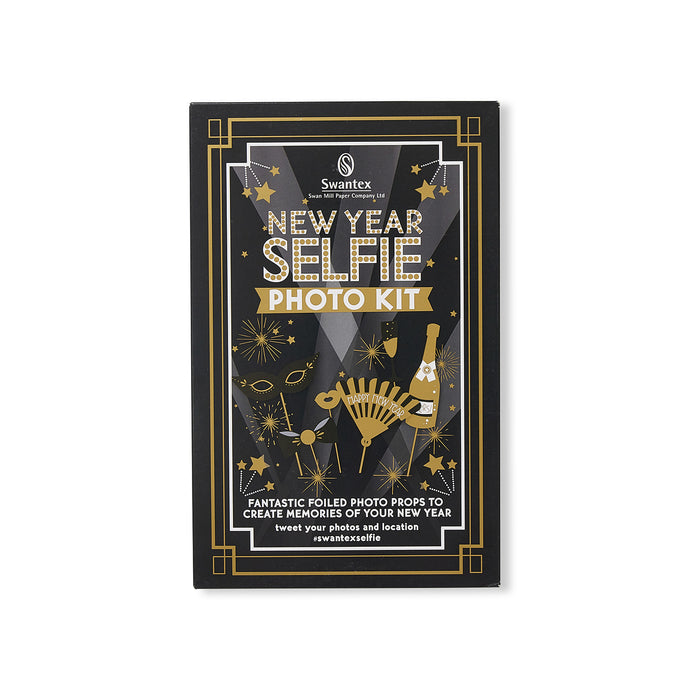 High Quality New Years Eve Photo Prop Kits 
