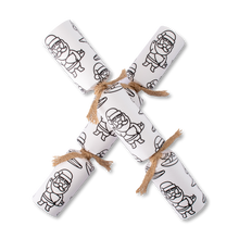 Load image into Gallery viewer, DIY - Surfing Santa, Pack of 8 | Bonbon Crackers
