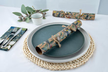 Load image into Gallery viewer, Eco-Friendly, Spring Birds, Box of 8 | Bonbon Crackers
